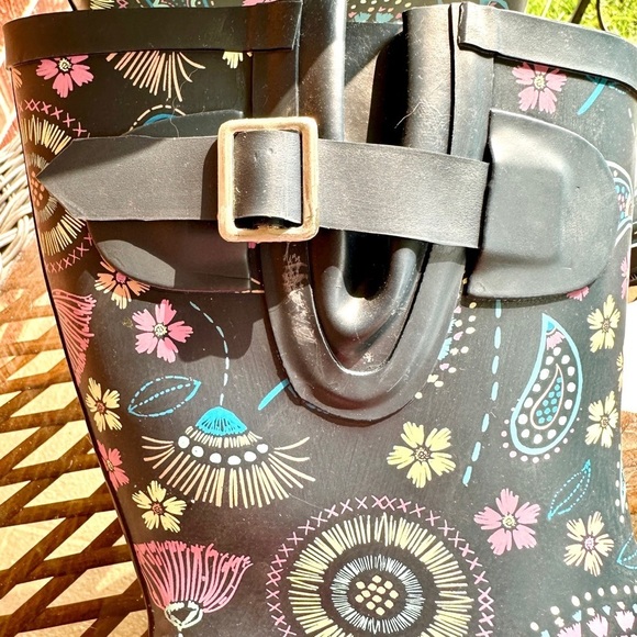 WESTERN Chief Rubber Mud Barn Rubber Boots Size 7 “Fantastic Paisley Mid-Navy” - Picture 10 of 12